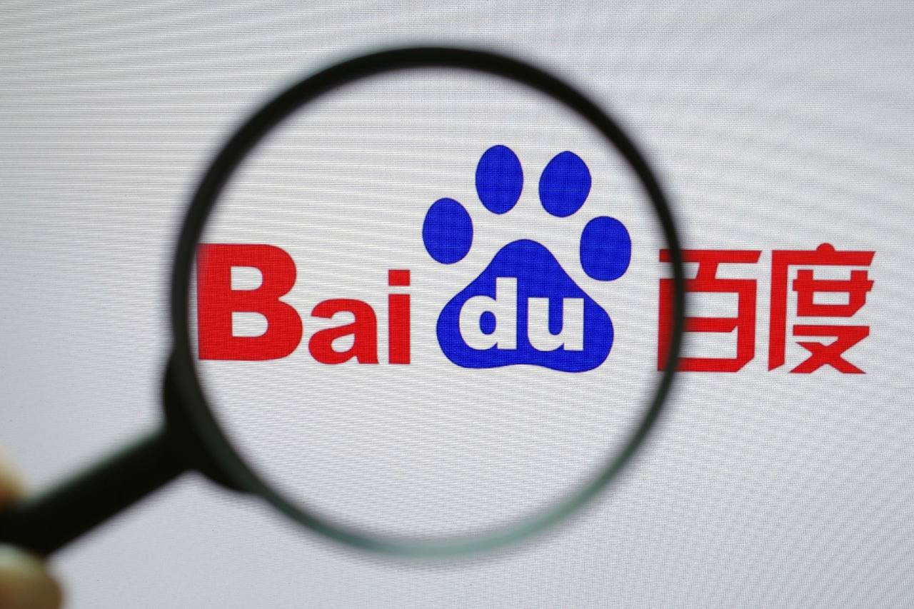 男子教女儿游泳时跳水致死